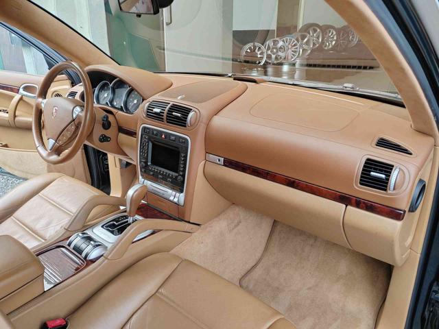 PORSCHE CAYENNE 4.5 TURBO 450CV ISCRITTA ASI TAG - foto 10