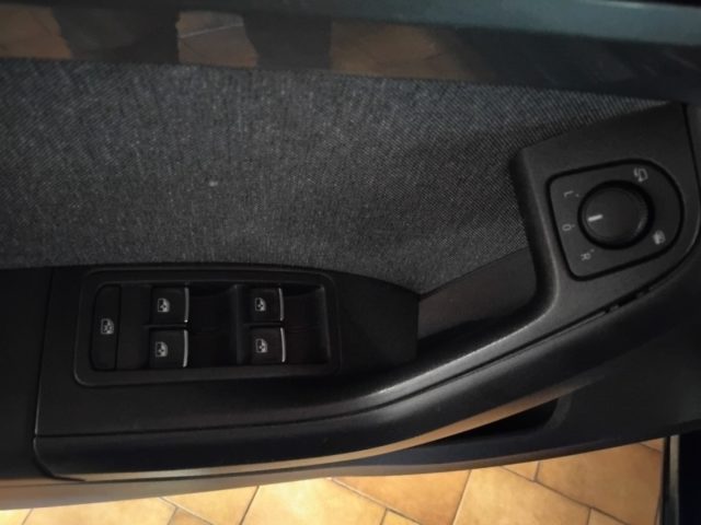 SEAT ATECA 1.0 TSI BUSINESS LED - foto 17