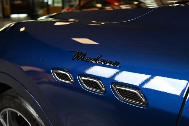 MASERATI LEVANTE 3.0V6 MODENA 350CV F1 TET.21"RAD - foto 21