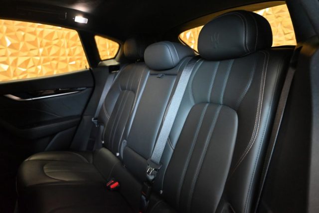 MASERATI LEVANTE 3.0V6 MODENA 350CV F1 TET.21"RAD - foto 35