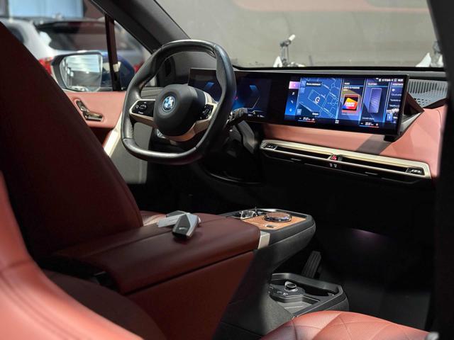 BMW IX XDRIVE 50 PACCHETTO SPORTIVO - foto 15