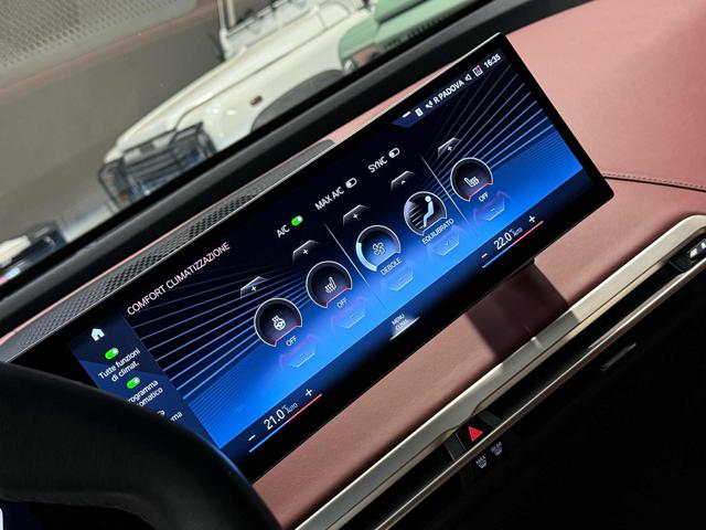 BMW IX XDRIVE 50 PACCHETTO SPORTIVO - foto 17