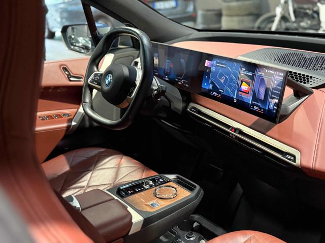 BMW IX XDRIVE 50 PACCHETTO SPORTIVO - foto 13