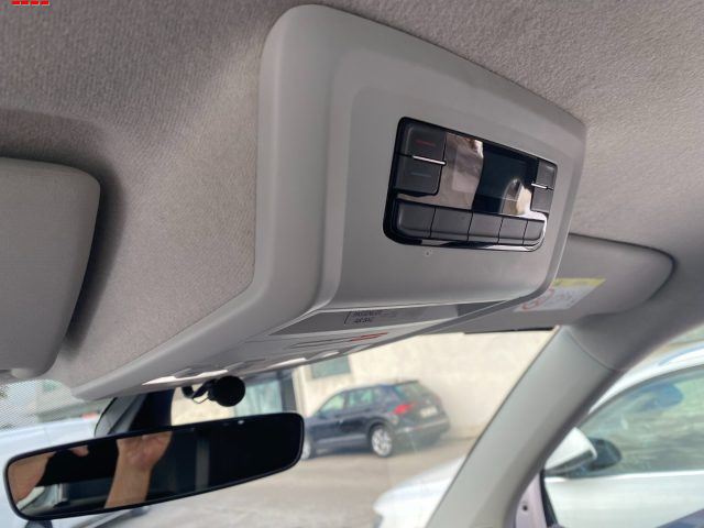 VOLKSWAGEN TRANSPORTER 2.0 TDI 150CV DSG PC KOMBI BUSIN - foto 16