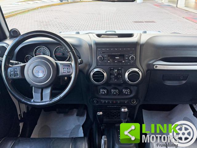 JEEP WRANGLER UNLIMITED 2.8 CRD DPF SAHARA AUT - foto 17