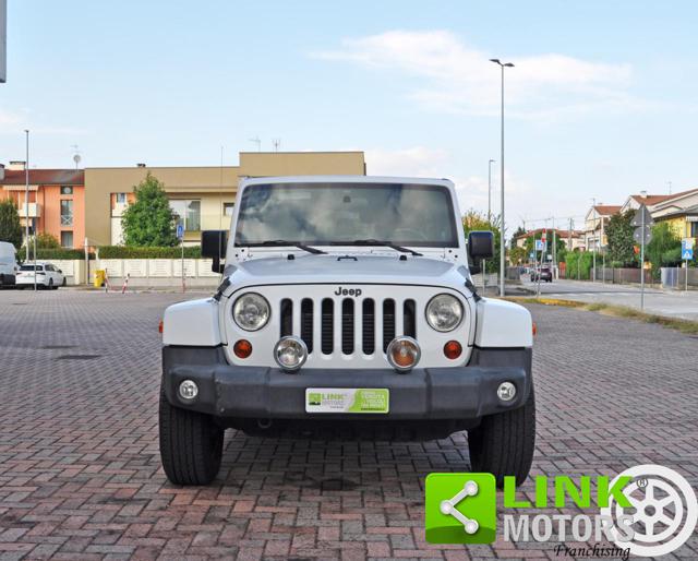 JEEP WRANGLER UNLIMITED 2.8 CRD DPF SAHARA AUT - foto 8