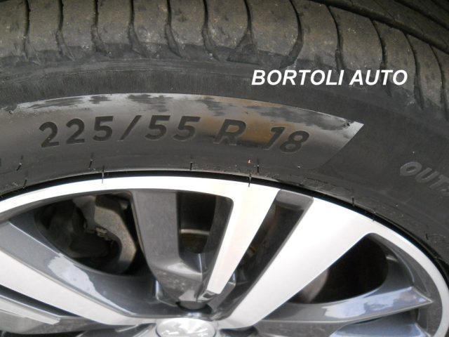 PEUGEOT 3008 BLUEHDI 130 42.000 KM EAT8 ALLUR - foto 27