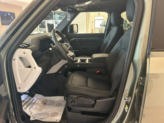 LAND ROVER DEFENDER 110 3.0D I6 200 CV AWD AUTO S - foto 10