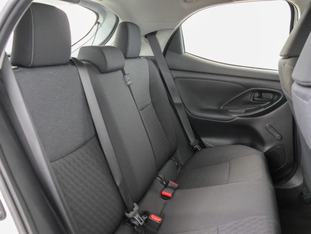 TOYOTA YARIS 1.5 116CV HYBRID BUSINESS *PROMO - foto 10