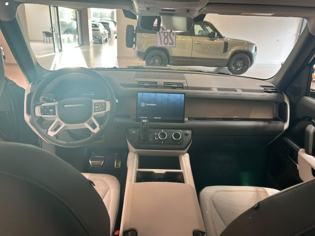 LAND ROVER DEFENDER 110 3.0D I6 200 CV AWD AUTO X-DY - foto 7