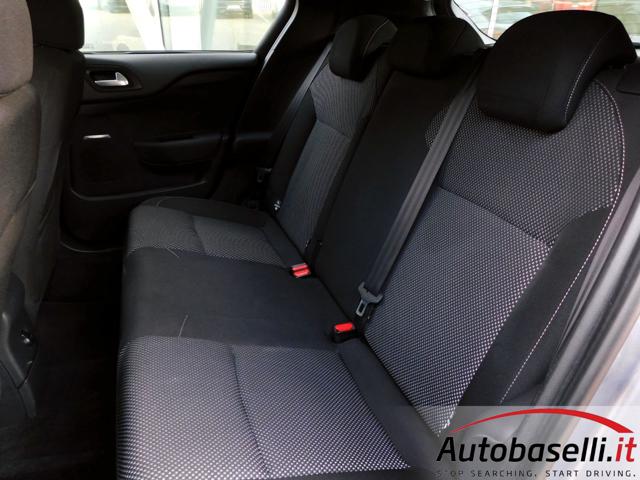 DS AUTOMOBILES DS 4 1.6 BLUEHDI 120CV SO CHIC AUTOMA - foto 15