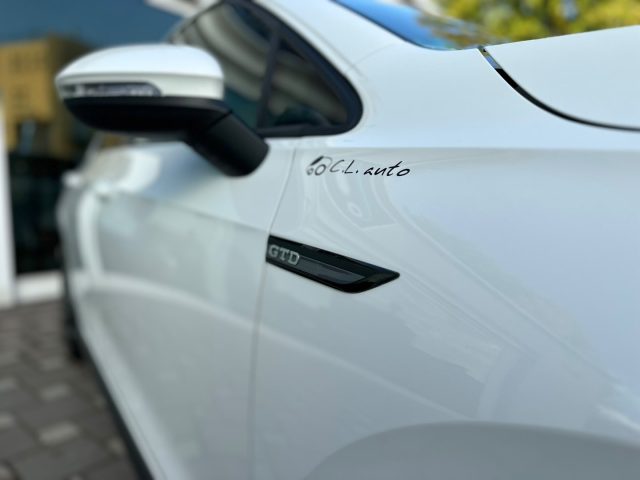VOLKSWAGEN GOLF 2.0 TDI DSG GTD - foto 7