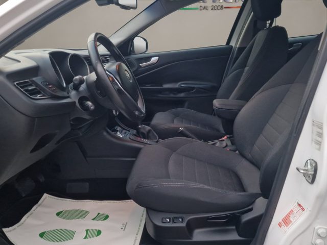ALFA ROMEO GIULIETTA 1.6 JTDM-2 120 CV EXCLUSIVE - foto 9