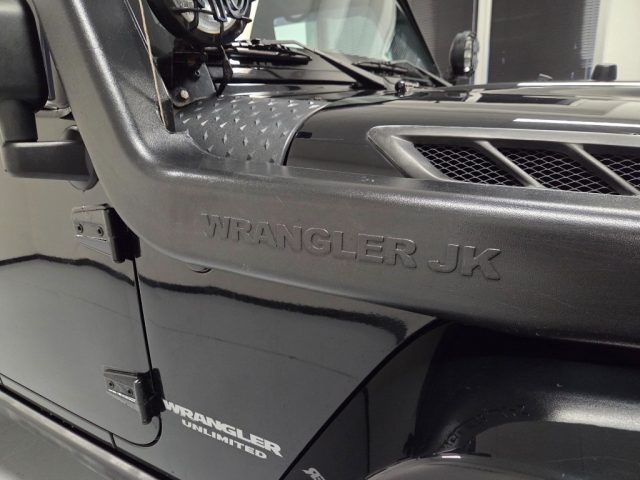 JEEP WRANGLER UNLIMITED 2.8 CRD DPF ROCK'S - foto 13