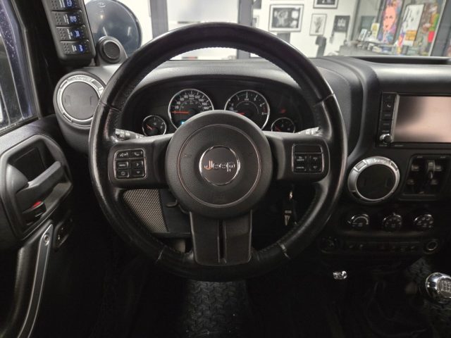 JEEP WRANGLER UNLIMITED 2.8 CRD DPF ROCK'S - foto 24