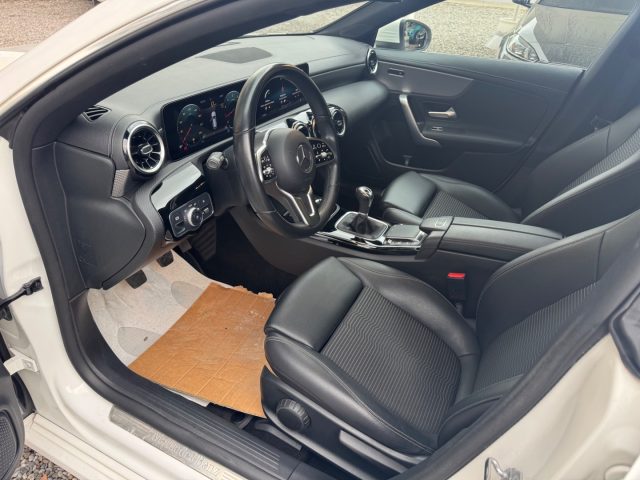 MERCEDES-BENZ CLA 180 SHOOTING BRAKE SPORT - foto 12