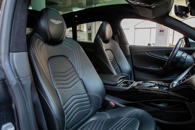 ASTON MARTIN DBX SPECIAL PAINT|22''|TETTO PANORAM - foto 11