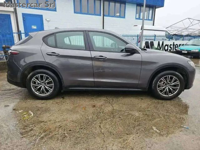 ALFA ROMEO STELVIO 2023 2.2 T SUPER Q4 210CV AUTO - - foto 6