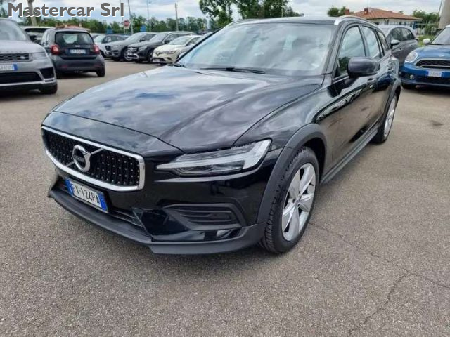 VOLVO V60 CROSS COUNTRY 2.0 D4 BUSINESS PLUS AWD GANCIO  - foto 2