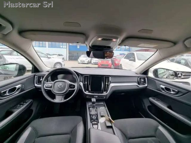 VOLVO V60 CROSS COUNTRY 2.0 D4 BUSINESS PLUS AWD GANCIO  - foto 9