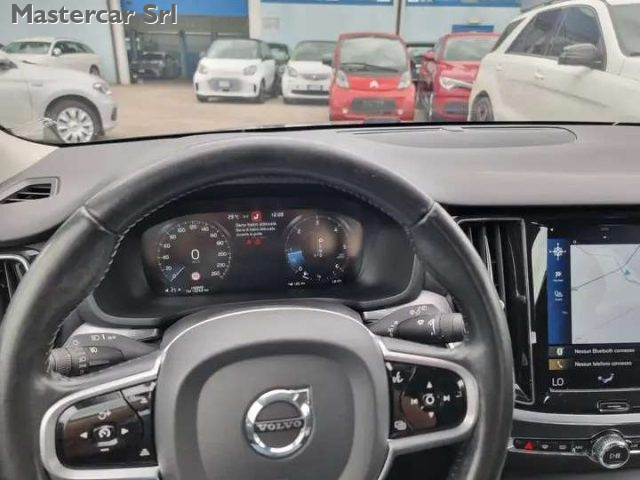 VOLVO V60 CROSS COUNTRY 2.0 D4 BUSINESS PLUS AWD GANCIO  - foto 13