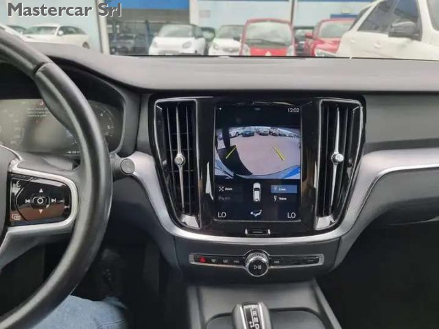 VOLVO V60 CROSS COUNTRY 2.0 D4 BUSINESS PLUS AWD GANCIO  - foto 14