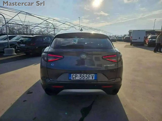 ALFA ROMEO STELVIO MY23 2.2 TD SUPER Q4 210CV AUTO  - foto 5