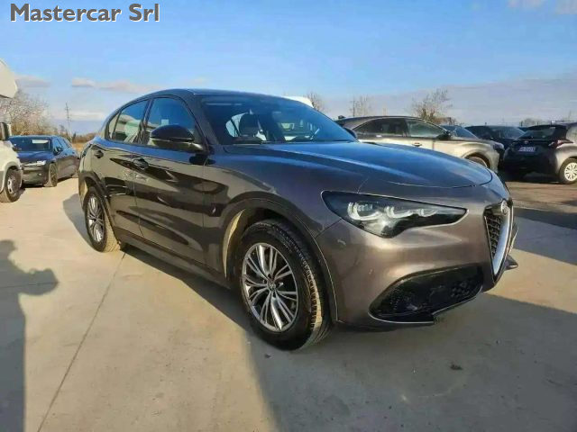 ALFA ROMEO STELVIO MY23 2.2 TD SUPER Q4 210CV AUTO  - foto 8