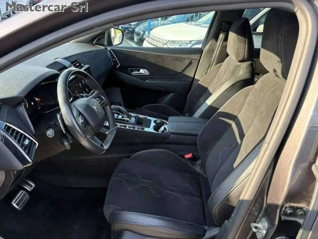 DS AUTOMOBILES DS 7 DS7 1.5 HDI PERFORMANCE LINE 130 - foto 10