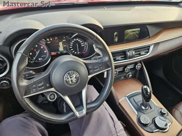 ALFA ROMEO STELVIO STELVIO 2017 2.2 T EXECUTIVE Q4  - foto 13