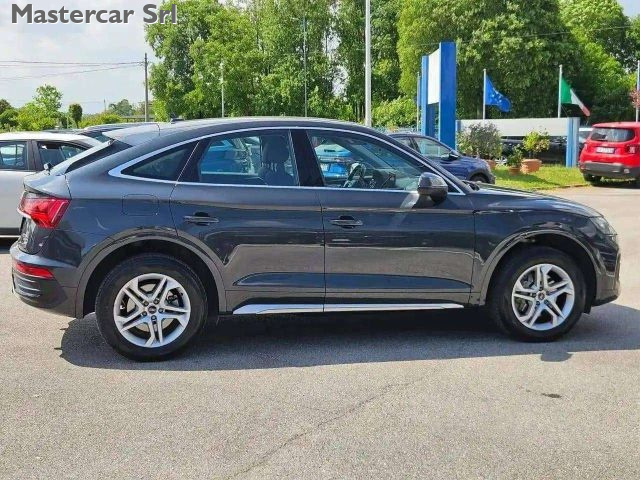 AUDI Q5 SPORTBACK 40 2.0 TDI AD-SPORT 4X - foto 6