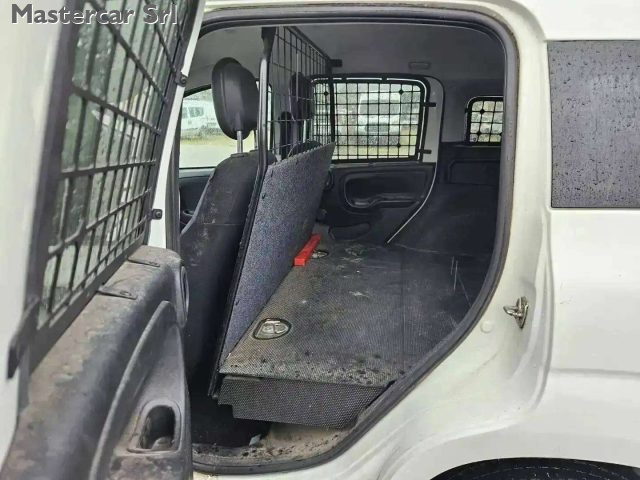 FIAT PANDA 1.2 69 CV VAN 2 POSTI EURO6 POP  - foto 13