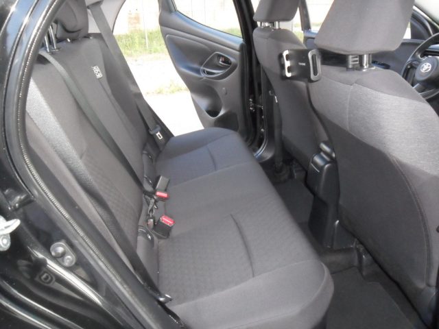 TOYOTA YARIS 1.5 HYBRID 5 PORTE LOUNGE - foto 13