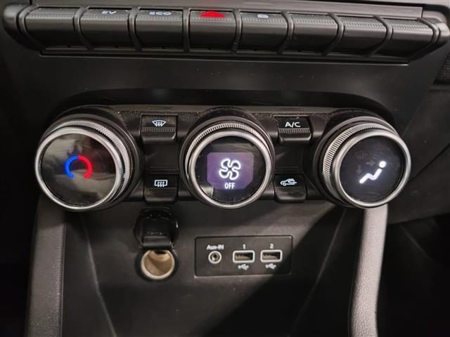 RENAULT CLIO 5 PORTE 1.6 E-TECH HYBRID 140CV  - foto 14