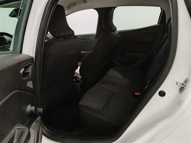 RENAULT CLIO 5 PORTE 1.6 E-TECH HYBRID 140CV  - foto 23