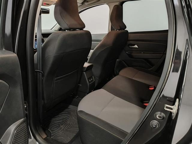 DACIA DUSTER 1.5 BLUE DCI EXTREME 4X2 - foto 17