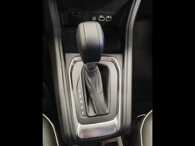 RENAULT CAPTUR 1.6 E-TECH FULL HYBRID TECHNO 14 - foto 21