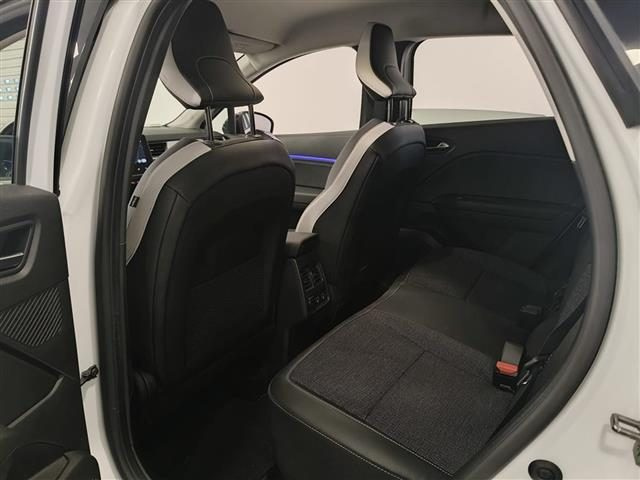 RENAULT CAPTUR 1.6 E-TECH FULL HYBRID TECHNO 14 - foto 22