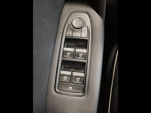 RENAULT CAPTUR 1.6 E-TECH FULL HYBRID TECHNO 14 - foto 7