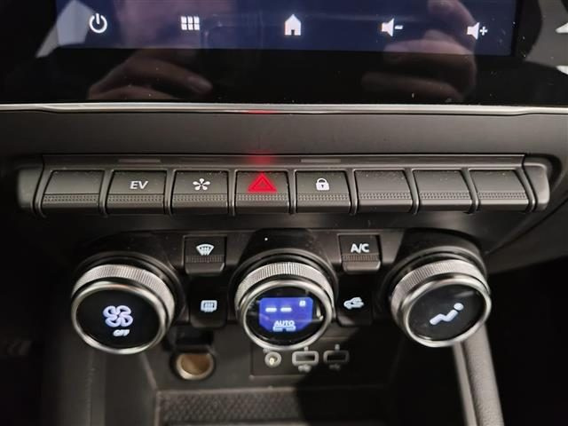 RENAULT CAPTUR 1.6 E-TECH FULL HYBRID EQUILIBRE - foto 23