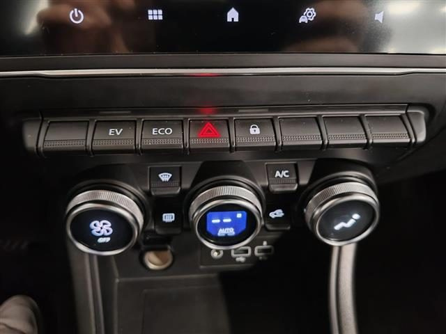 RENAULT CAPTUR 1.6 E-TECH HYBRID ZEN AUTO 145CV - foto 19