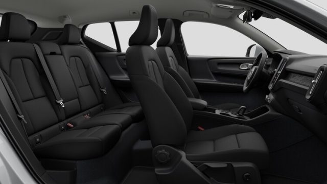 VOLVO XC40 ESSENTIAL B3 AUTO - foto 14