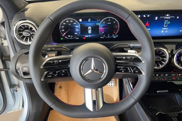 MERCEDES-BENZ CLA SSE A A 200 D AMG LINE ADVANCED  - foto 13