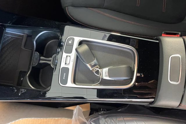 MERCEDES-BENZ CLA SSE A A 200 D AMG LINE ADVANCED  - foto 17