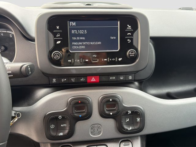FIAT PANDA PANDA 1.0 FIREFLY HYBRID CITY LI - foto 17