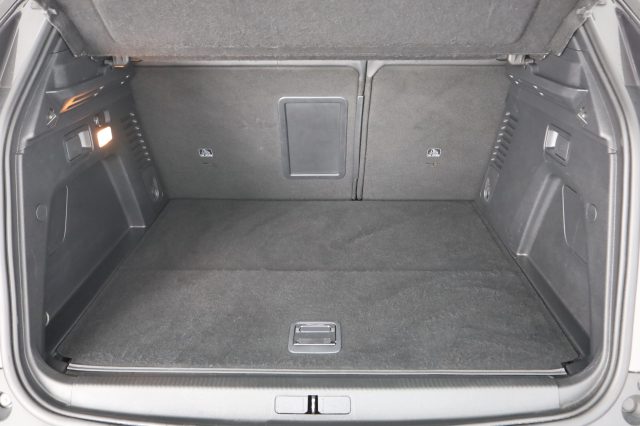 PEUGEOT 3008 3008 HYBRID 225 E-EAT8 ALLURE - foto 6