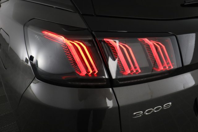 PEUGEOT 3008 3008 HYBRID 225 E-EAT8 ALLURE - foto 10