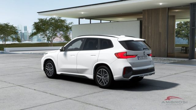 BMW X1 SDRIVE18I MSPORT PREMIUM PACKAGE - foto 3