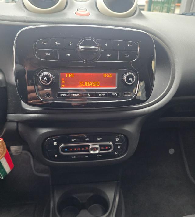 SMART FORFOUR 70 1.0 YOUNGSTER - foto 11