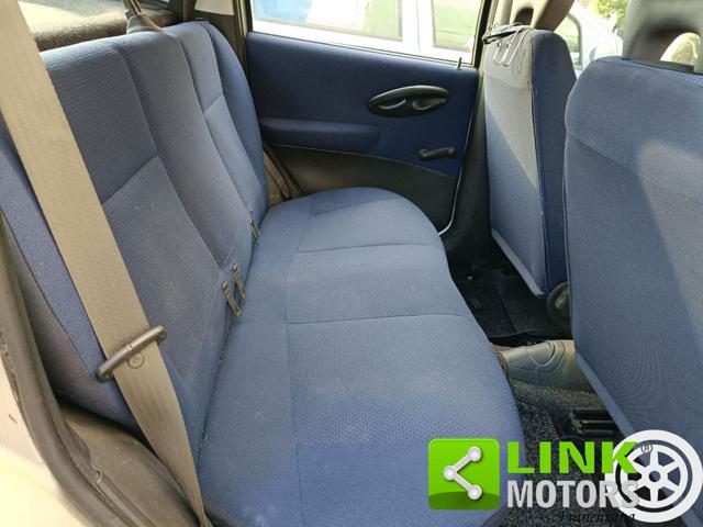 FIAT PUNTO 1.2I CAT 5 PORTE  75000KM UNICOP - foto 12